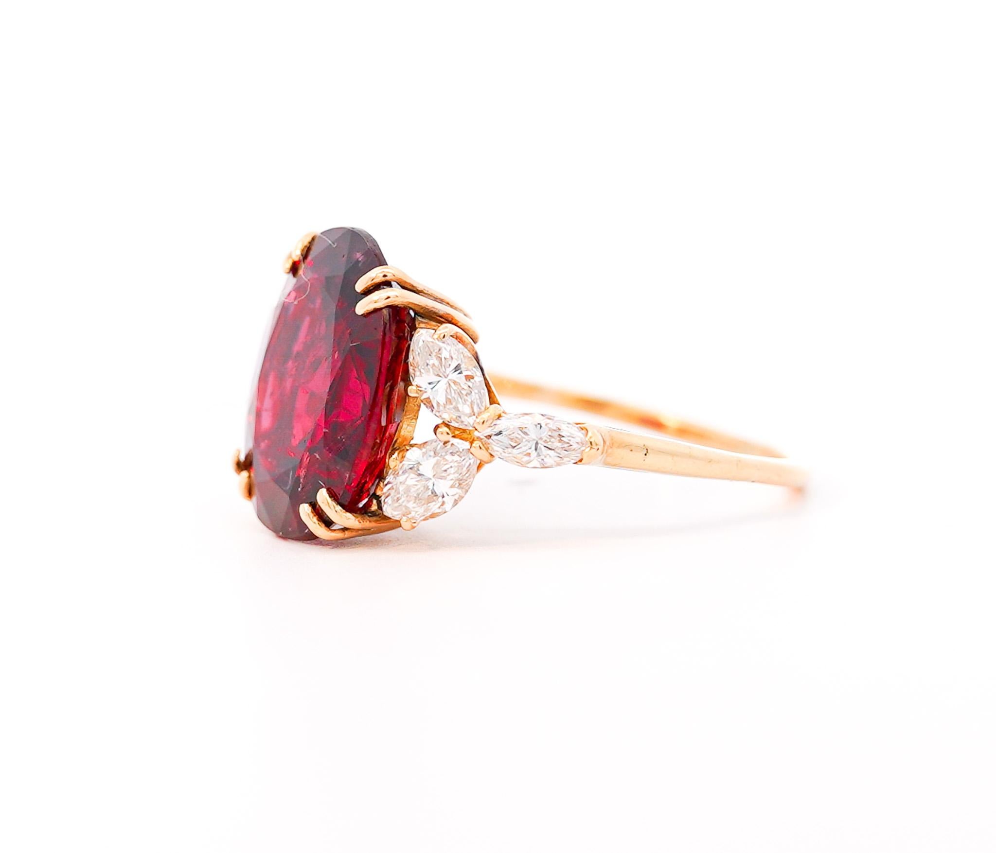 Modern Van Cleef and Arpels 8.85 Carat No Heat Oval-Cut Ruby 18k Gold GRS Cert Ring For Sale