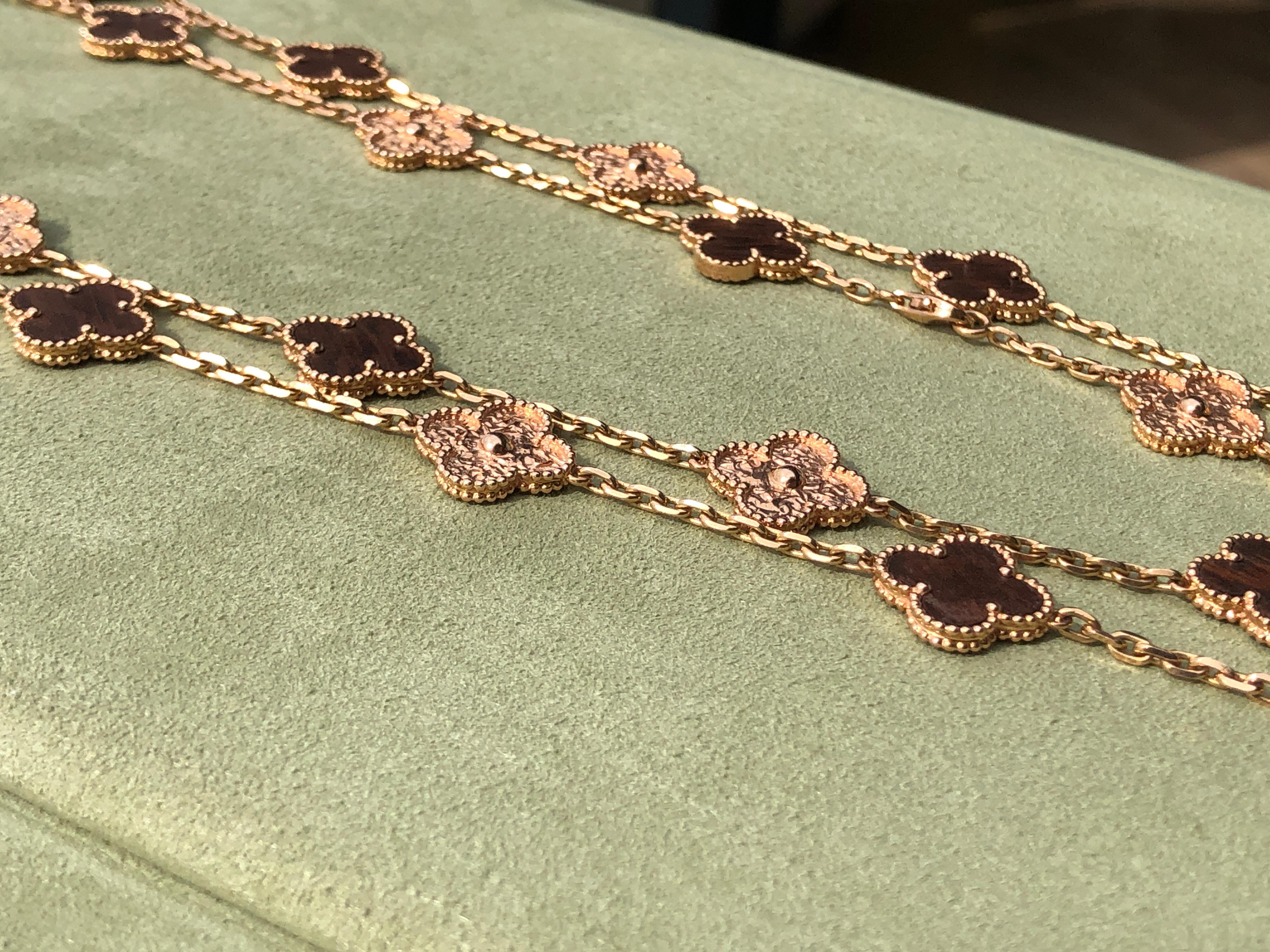 Women's or Men's Van Cleef & Arpels Alhambra Limited Edition Letterwood 18k 20 Motif Necklace