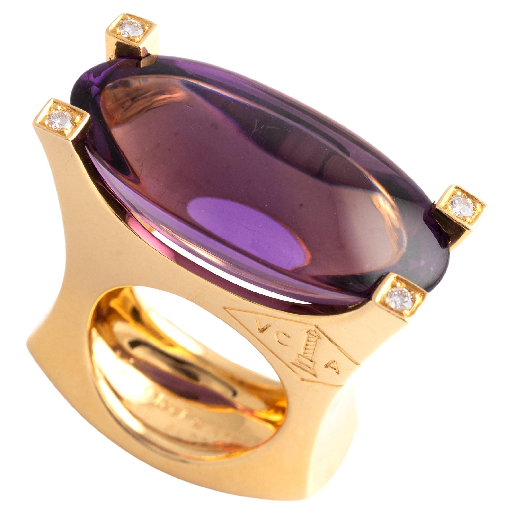 Van Cleef and Arpels Amethyst Diamond Yellow Gold 18K Ring For Sale