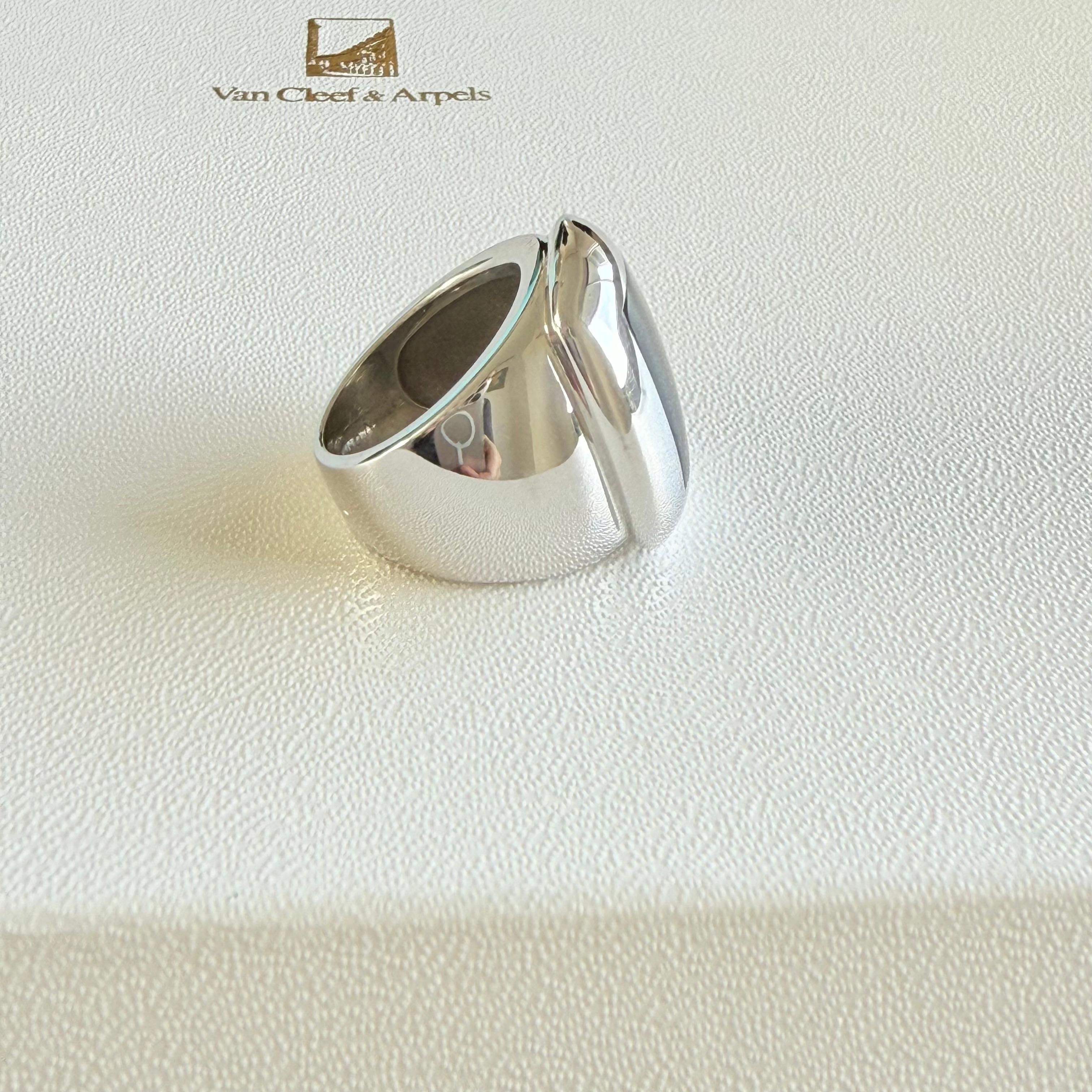 Anello Van Cleef & Arpels Babylon in vendita 3