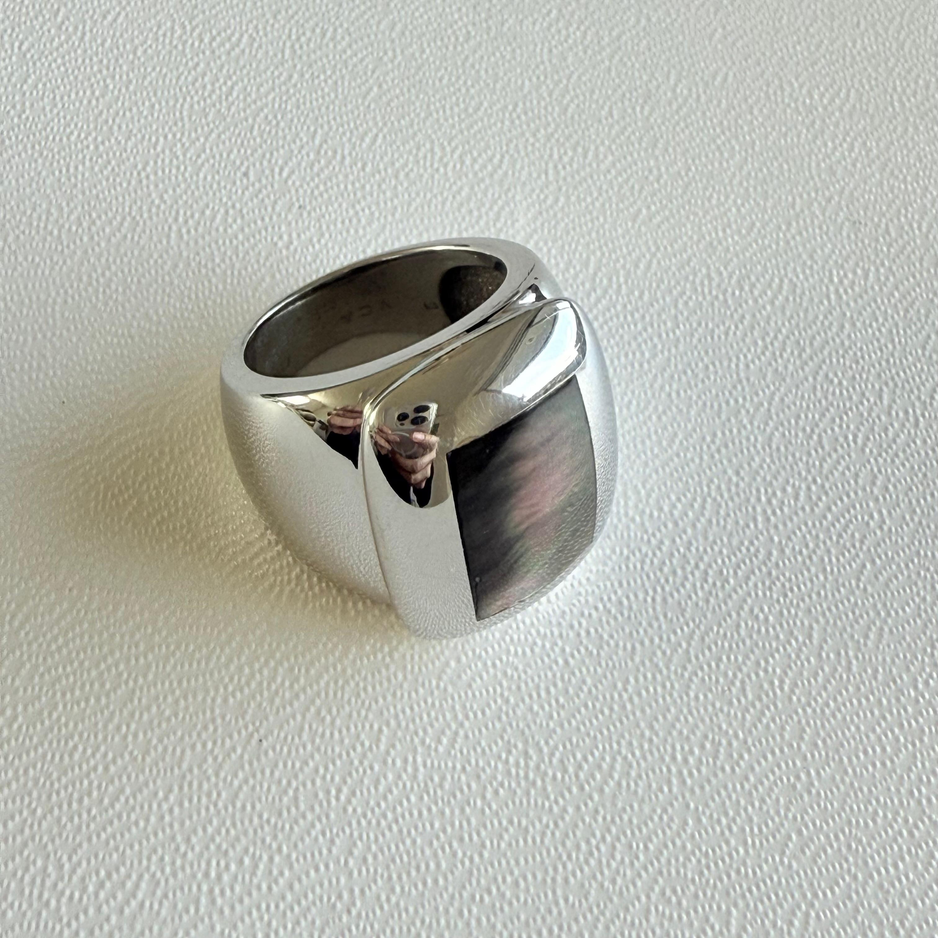 Anello Van Cleef & Arpels Babylon in vendita 4