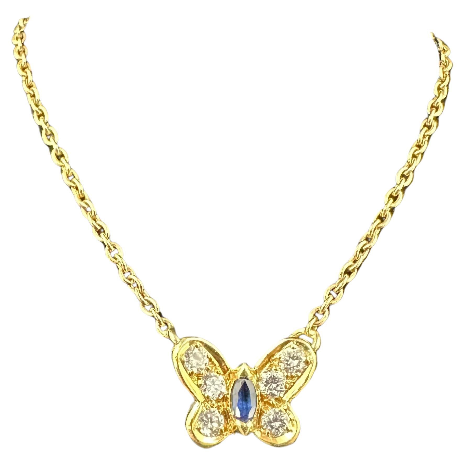Van Cleef and Arpels Halskette mit Schmetterlingsanhängern aus 18 Karat Gelbgold im Angebot
