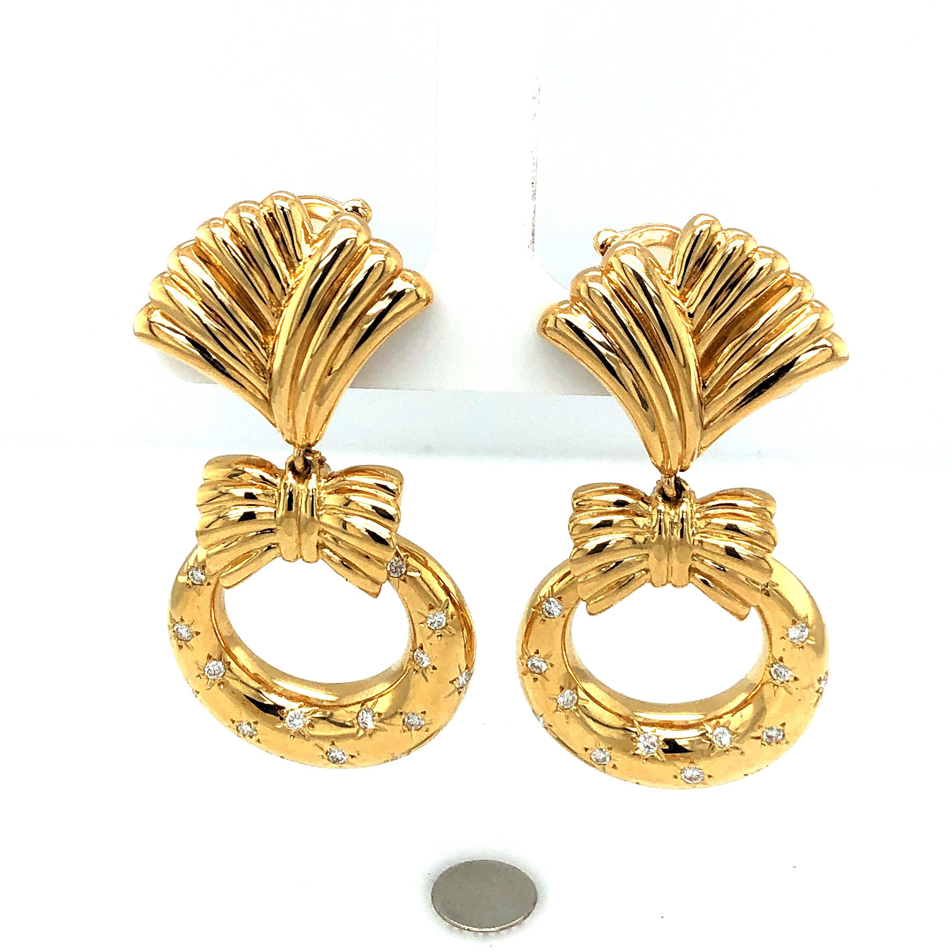 Women's Van Cleef & Arpels Clip-On Yellow Gold Vintage Earrings Diamonds and Charms