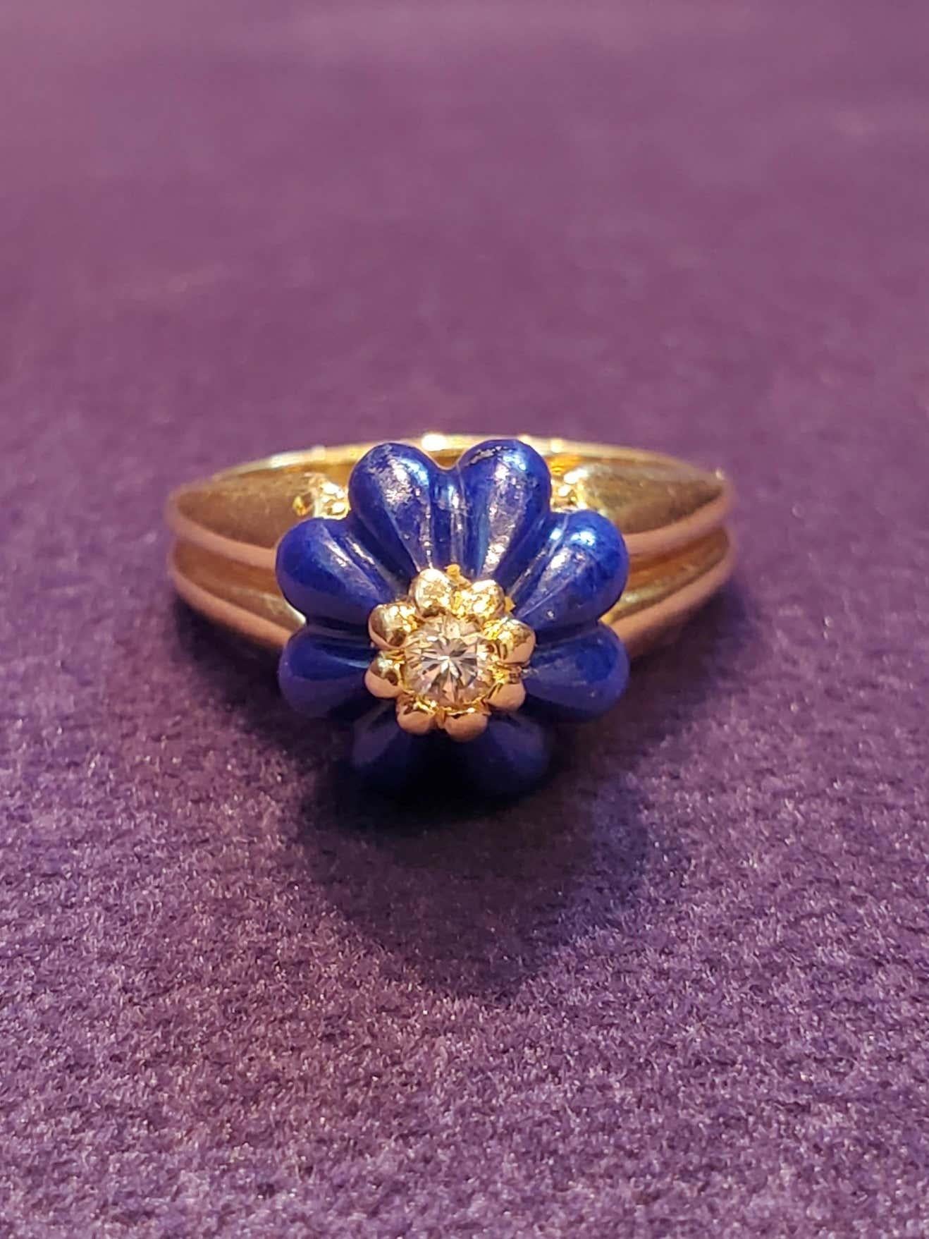 Van Cleef and Arpels, ensemble bague en corail et lapis en vente 8