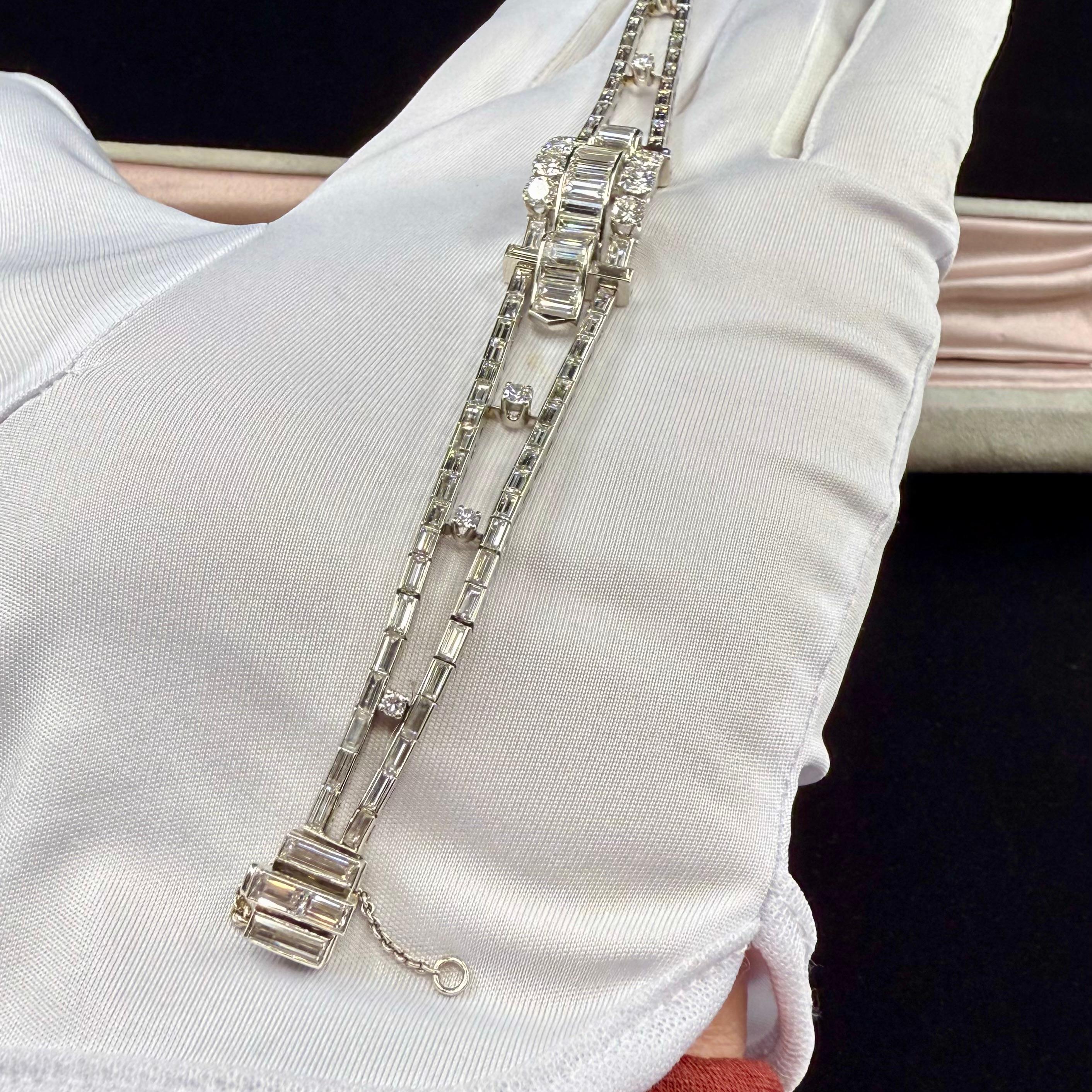 Van Cleef and Arpels Diamond Bracelet French In Good Condition For Sale In Beverly Hills, CA