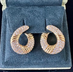 Van Cleef & Arpels Clips diamants Paris