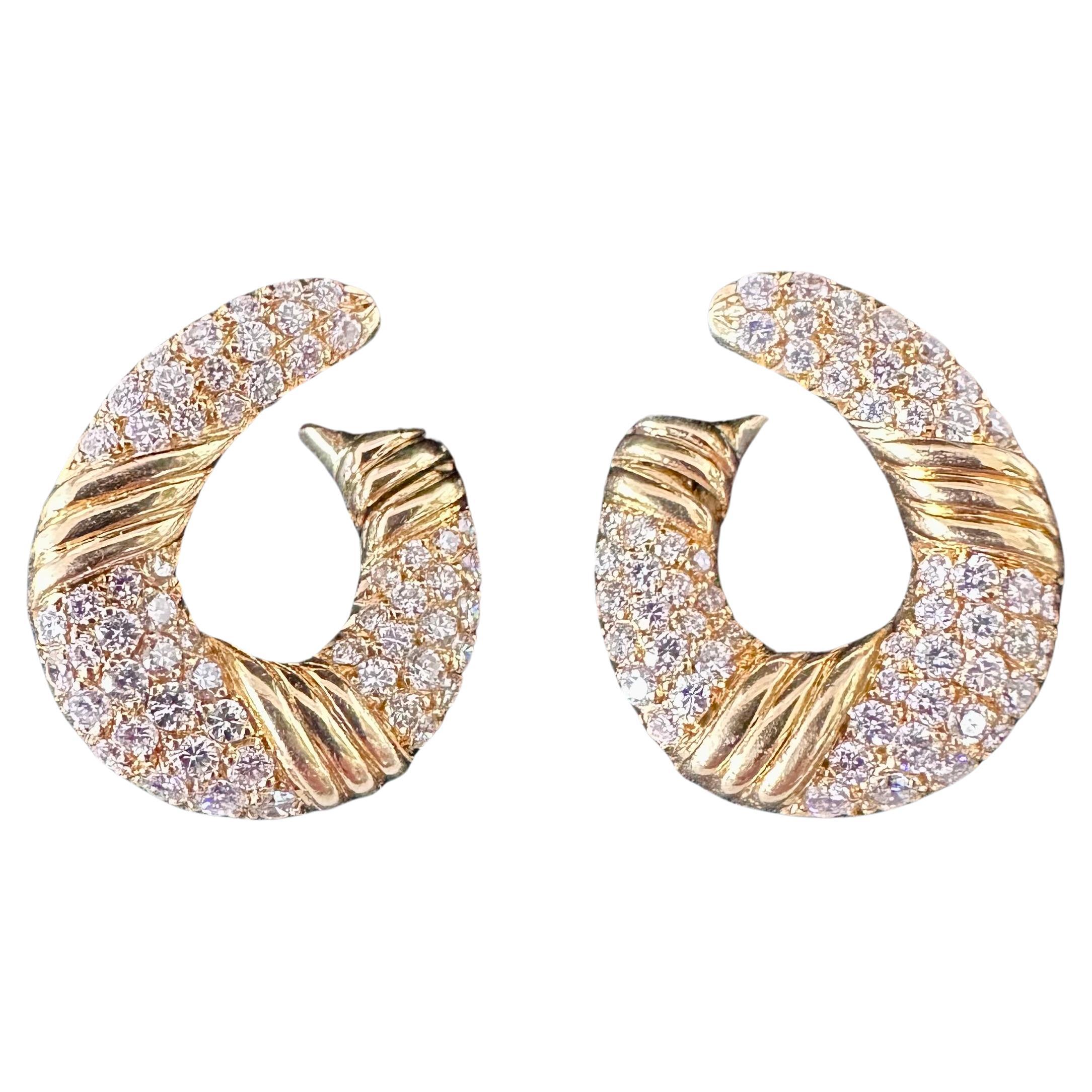 Van Cleef And Arpels Diamond Clip Earrings Paris