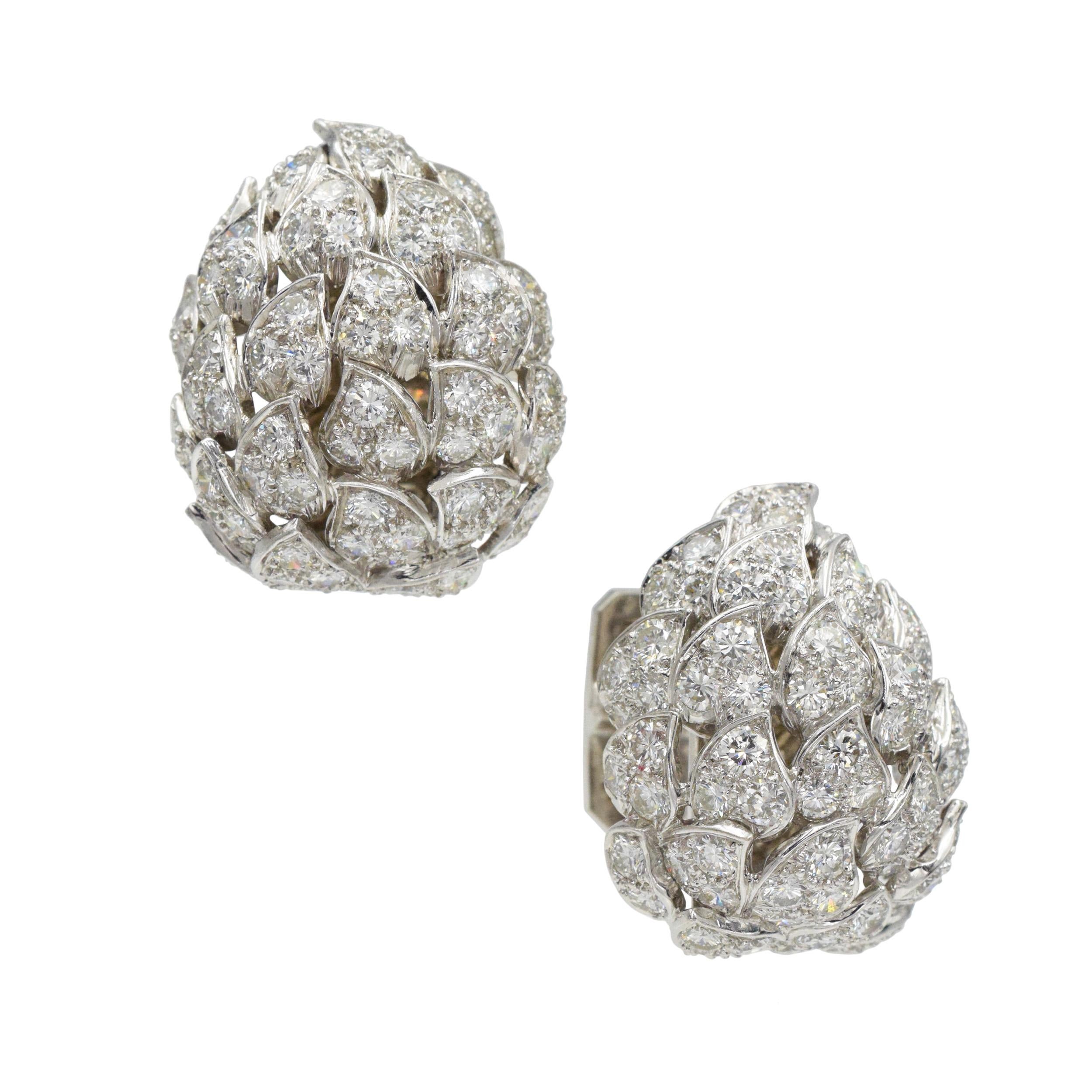 Van Cleef und Arpels Diamant-Manschettenknöpfe  im Zustand „Hervorragend“ im Angebot in New York, NY