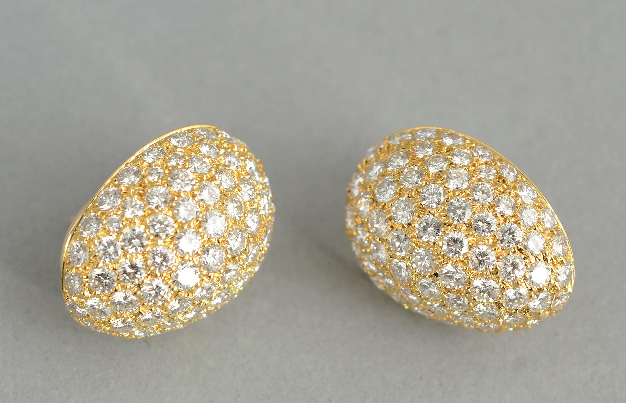 Van Cleef & Arpels Boucles d'oreilles en diamants Pour femmes en vente