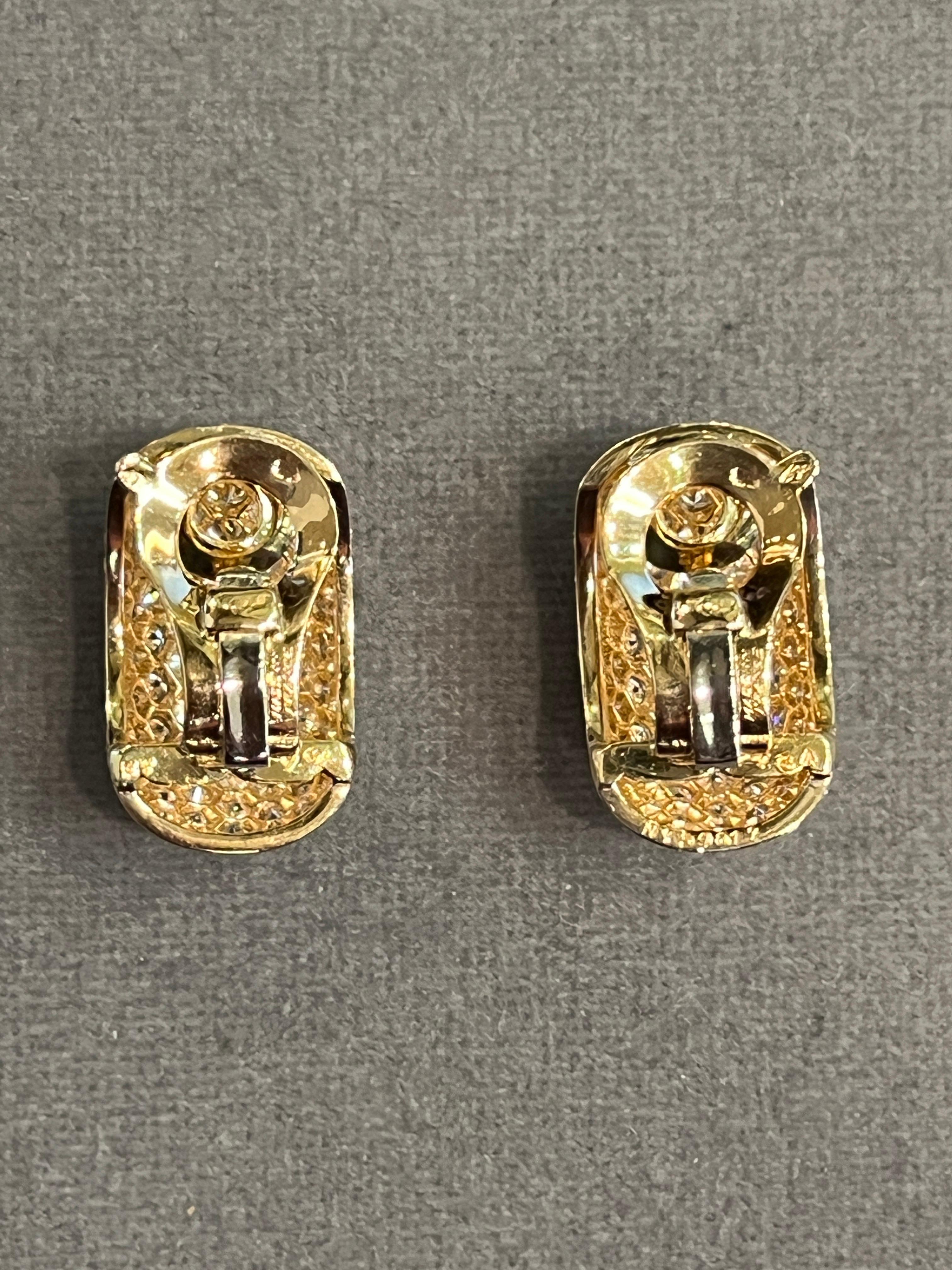 Van Cleef and Arpels Diamond Earrings For Sale 2