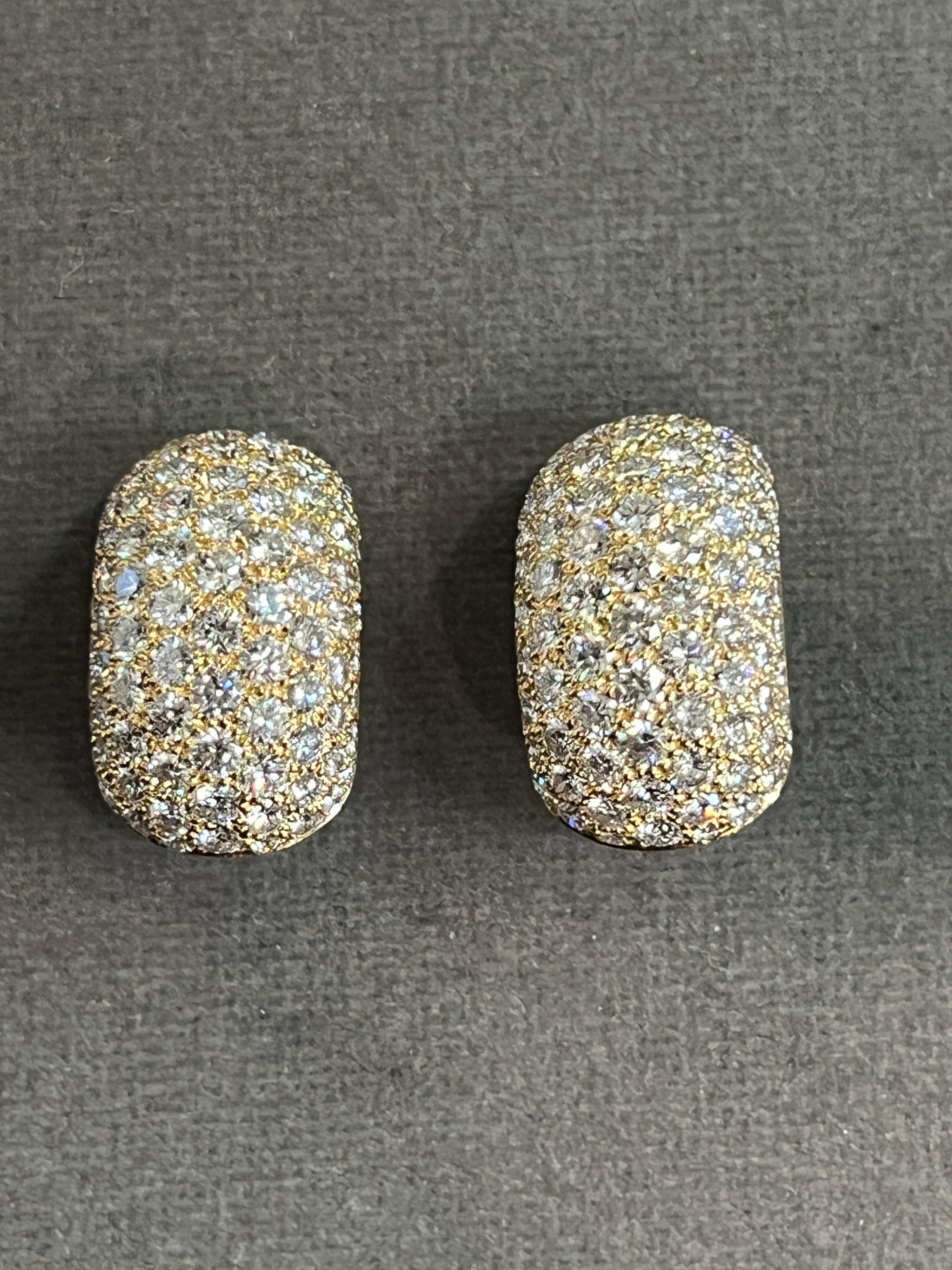 Van Cleef and Arpels Diamond Earrings For Sale 3