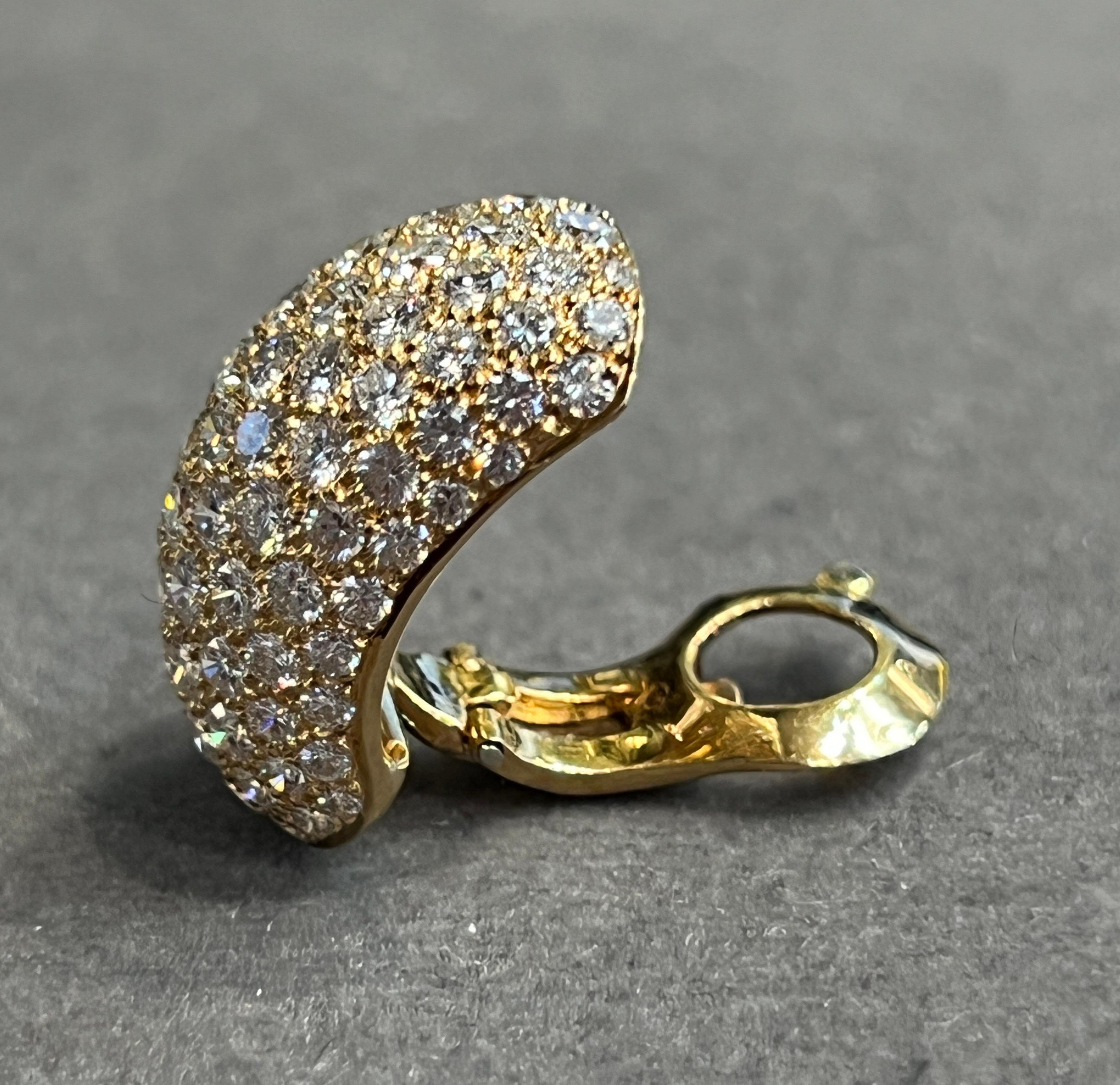 Van Cleef and Arpels Diamond Earrings For Sale 4
