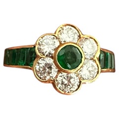 Van Cleef and Arpels Diamond Green Emerald 18k Yellow Gold Ring French