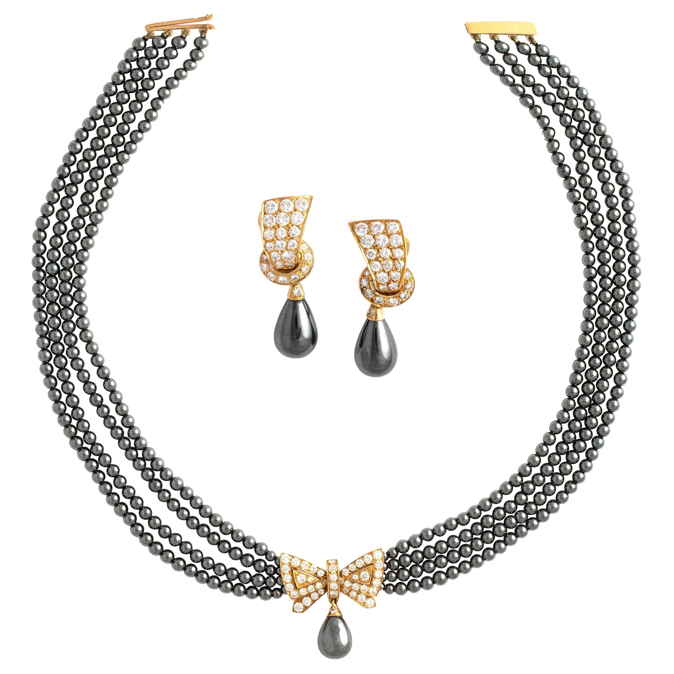 Conjunto de collar y pendientes Van Cleef & Arpels de diamantes y hematites en venta