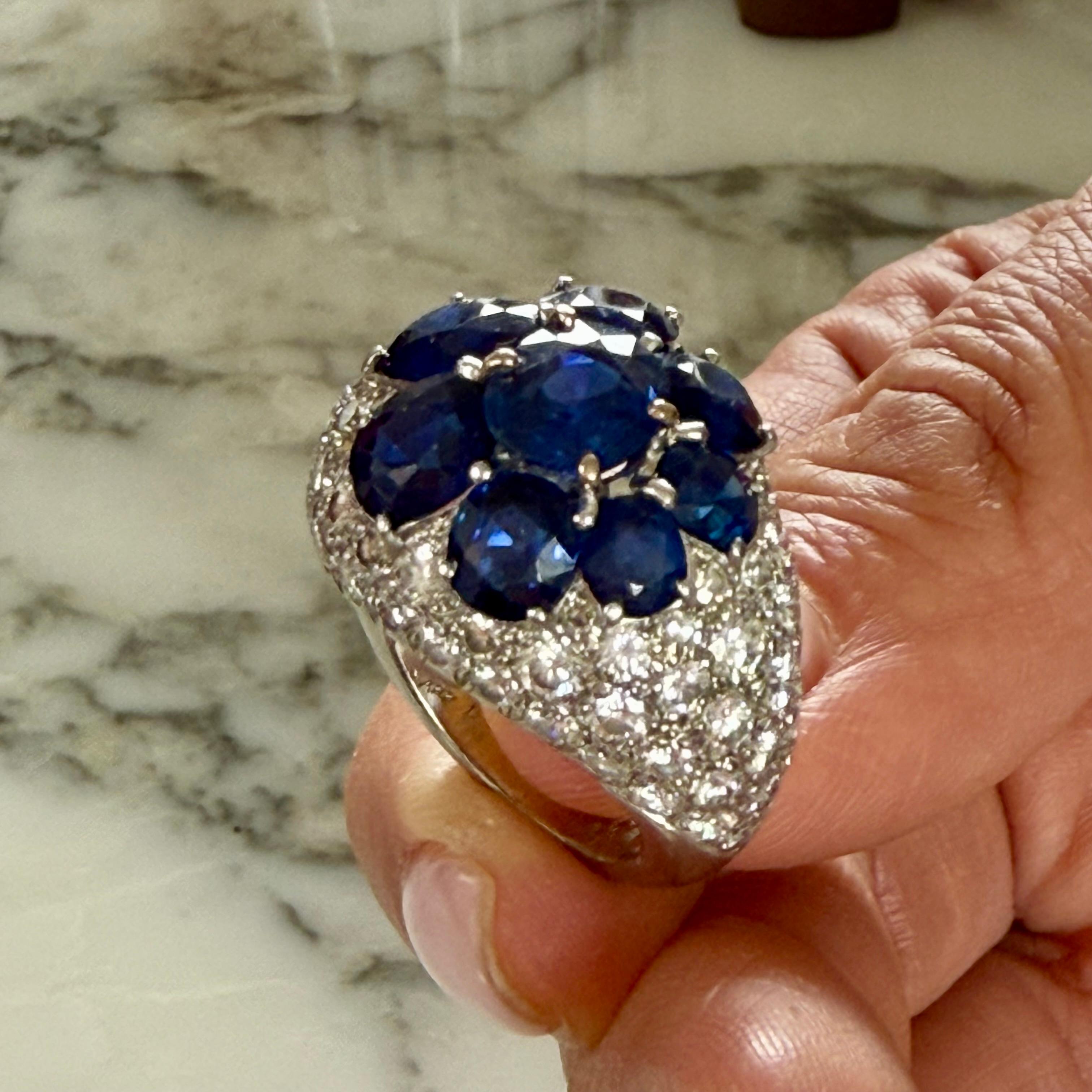Brilliant Cut Van Cleef & Arpels Sapphire & Diamond Ring For Sale