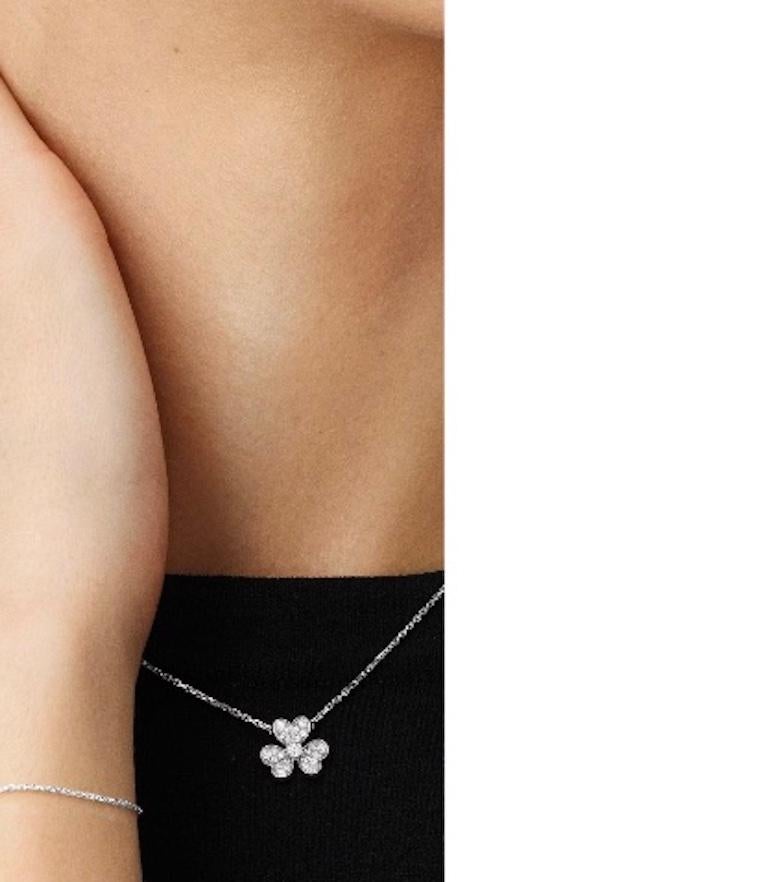 Van Cleef und Arpels Frivole Diamant-Anhänger-Halskette mit Anhänger (Ästhetizismus) im Angebot