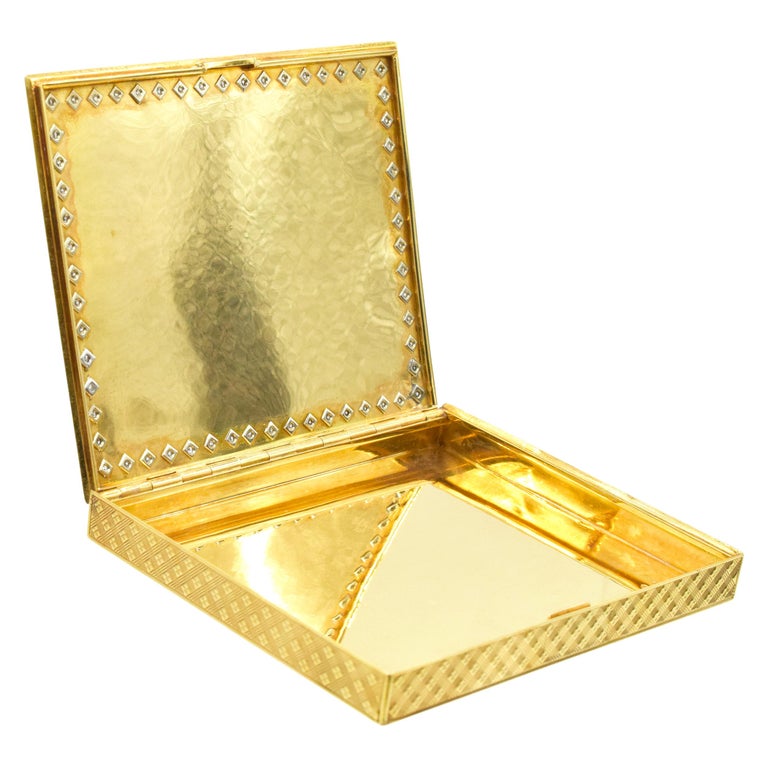 Van Cleef and Arpels Gold and Diamond Compact For Sale 1
