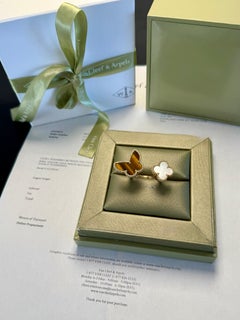 Van Cleef and Arpels Lucky Springs Between The Finger Ring