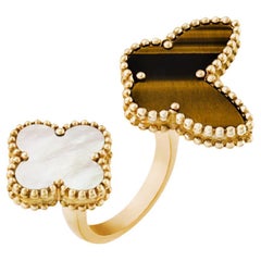 Van Cleef and Arpels Lucky Springs Between The Finger Ring