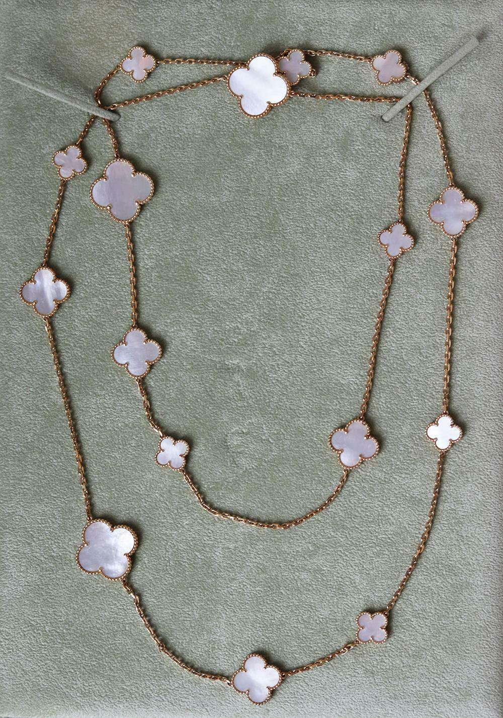 sweet alhambra long necklace