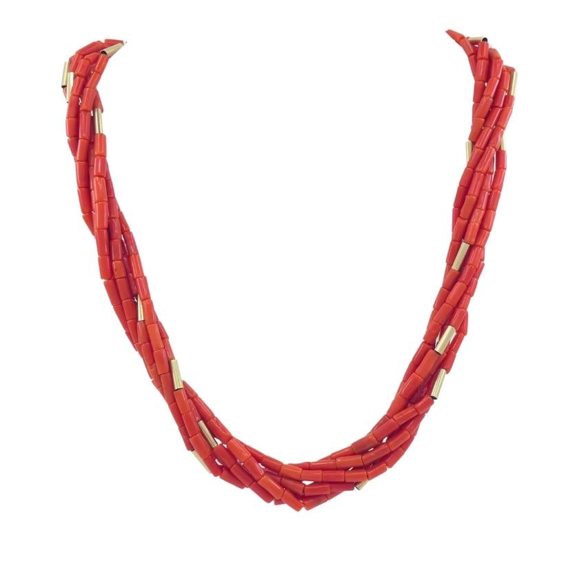Van Cleef and Arpels Collier multibrins perles de corail en or 14 carats en vente 5