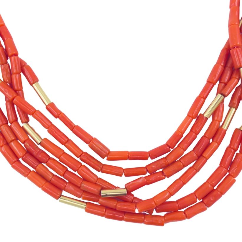 Van Cleef and Arpels Collier multibrins perles de corail en or 14 carats en vente 1