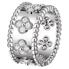 Van Cleef and Arpels Perlée clovers ring