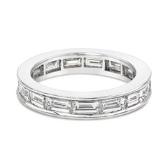 Van Cleef & Arpels Romance 1.65 Carats Baguette Diamond Eternity Wedding Band