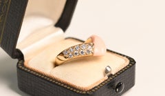 Bague cocktail diamant & corail en forme de V Or jaune 18k Van Cleef Arpels