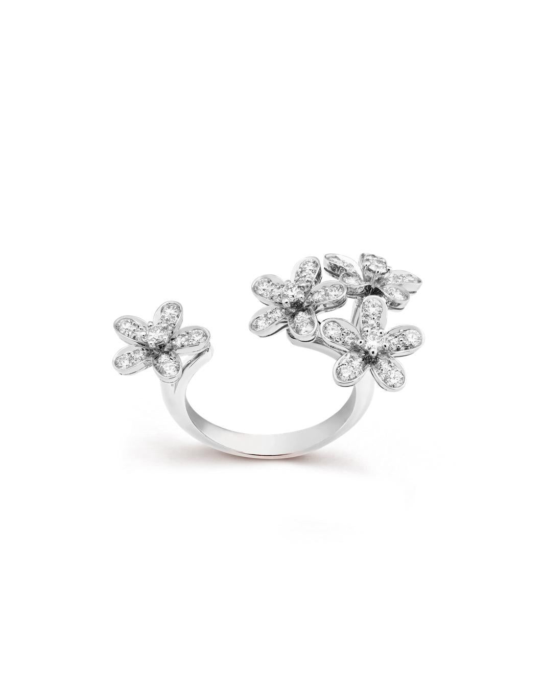 Van Cleef and Arpels Socrate entre les doigts en vente 5