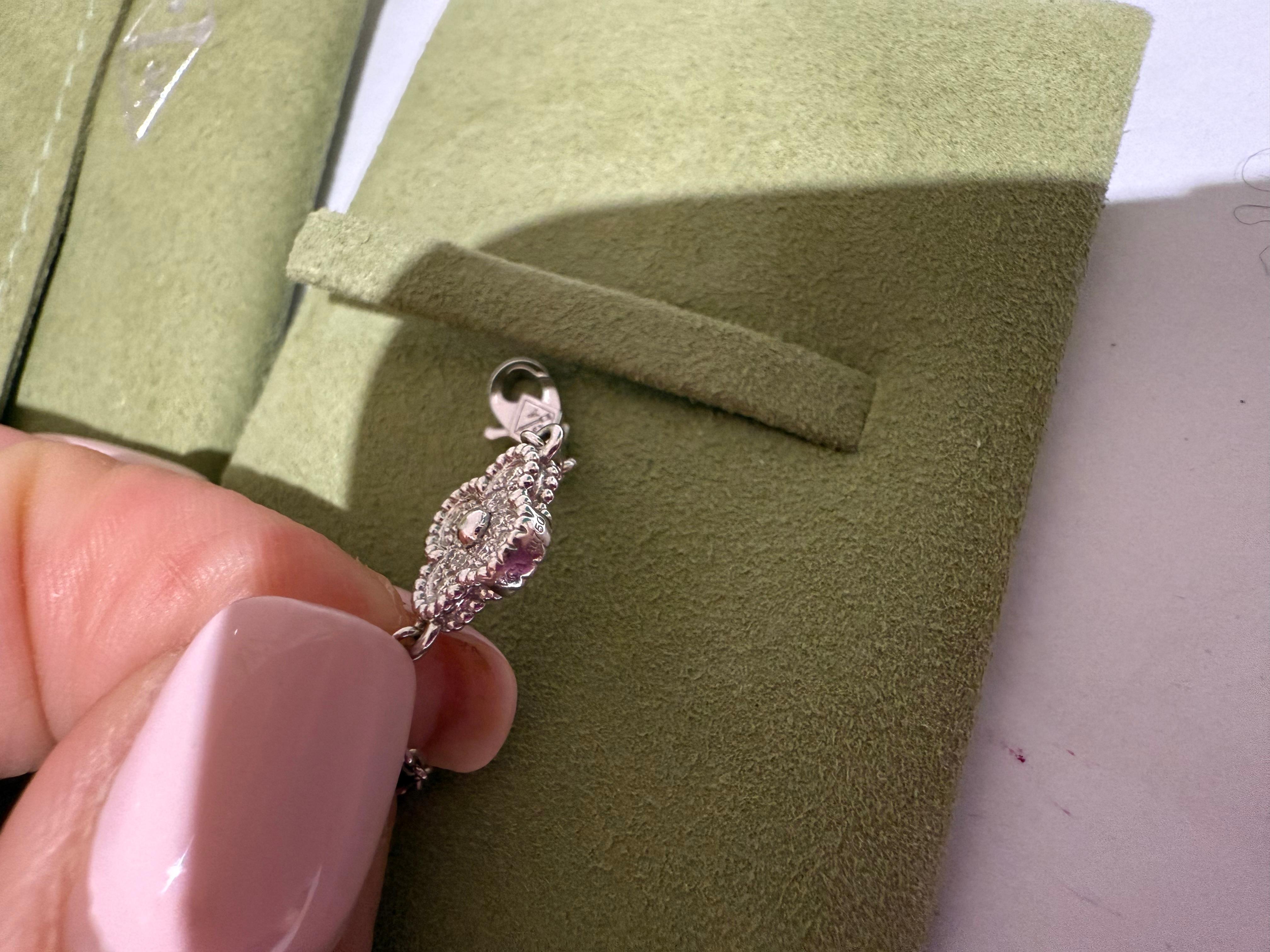 Women's or Men's Van Cleef and Arpels Sweet Alhambra diamond bracelet For Sale