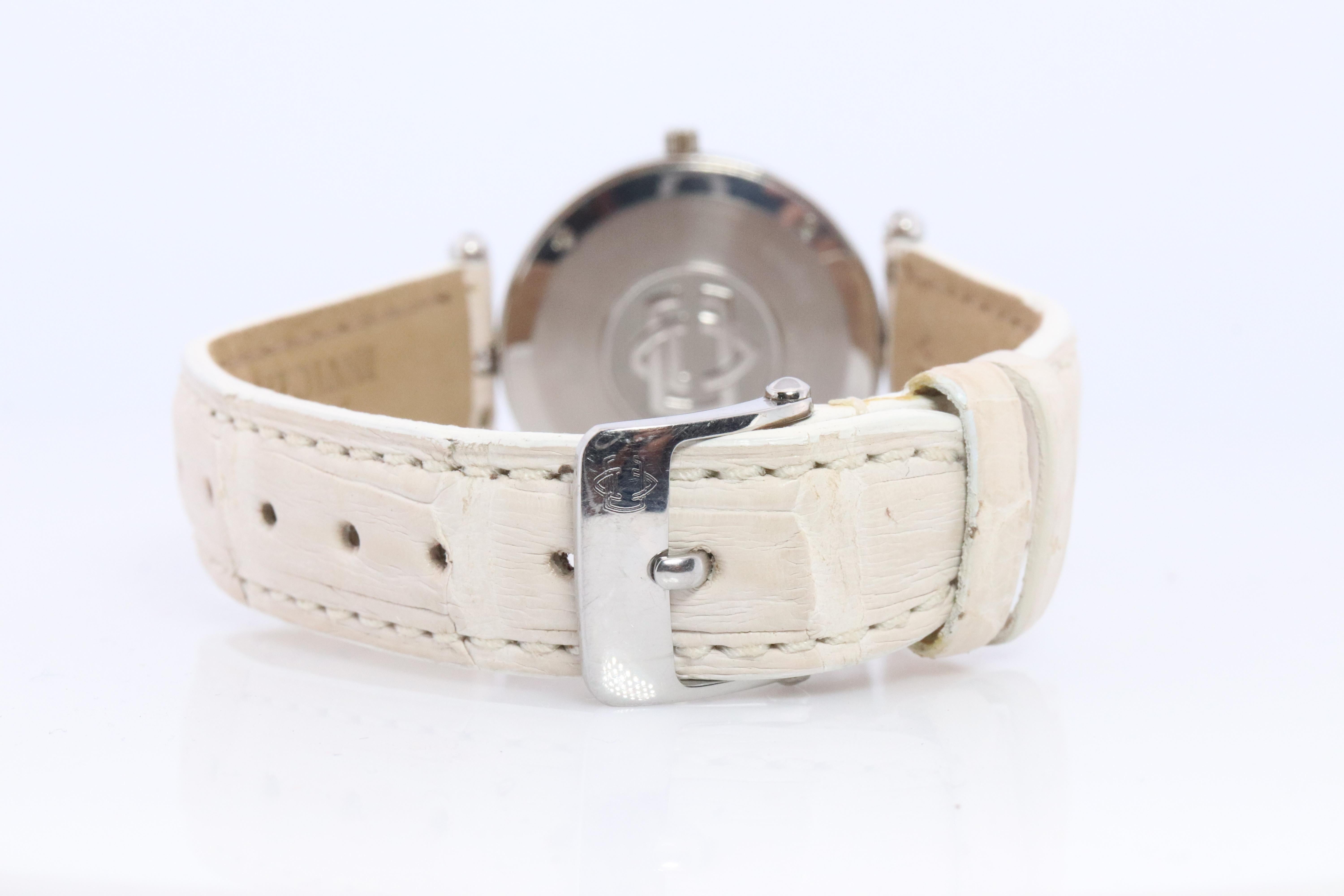 Uhr von Van Cleef & Arpels. VCA 53140 La Collection SS Rund 31mm Uhr im Angebot 1