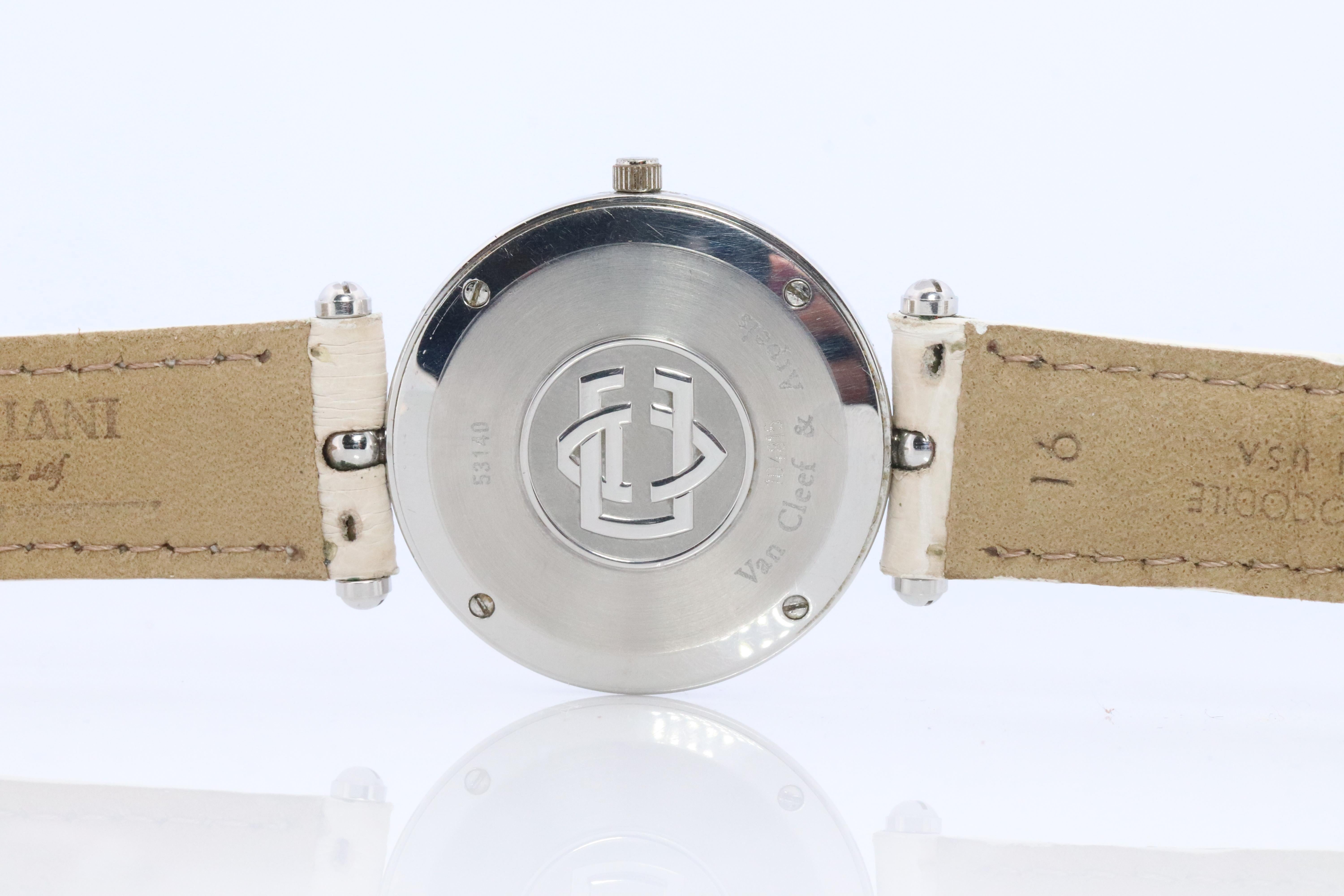 Uhr von Van Cleef & Arpels. VCA 53140 La Collection SS Rund 31mm Uhr im Angebot 2