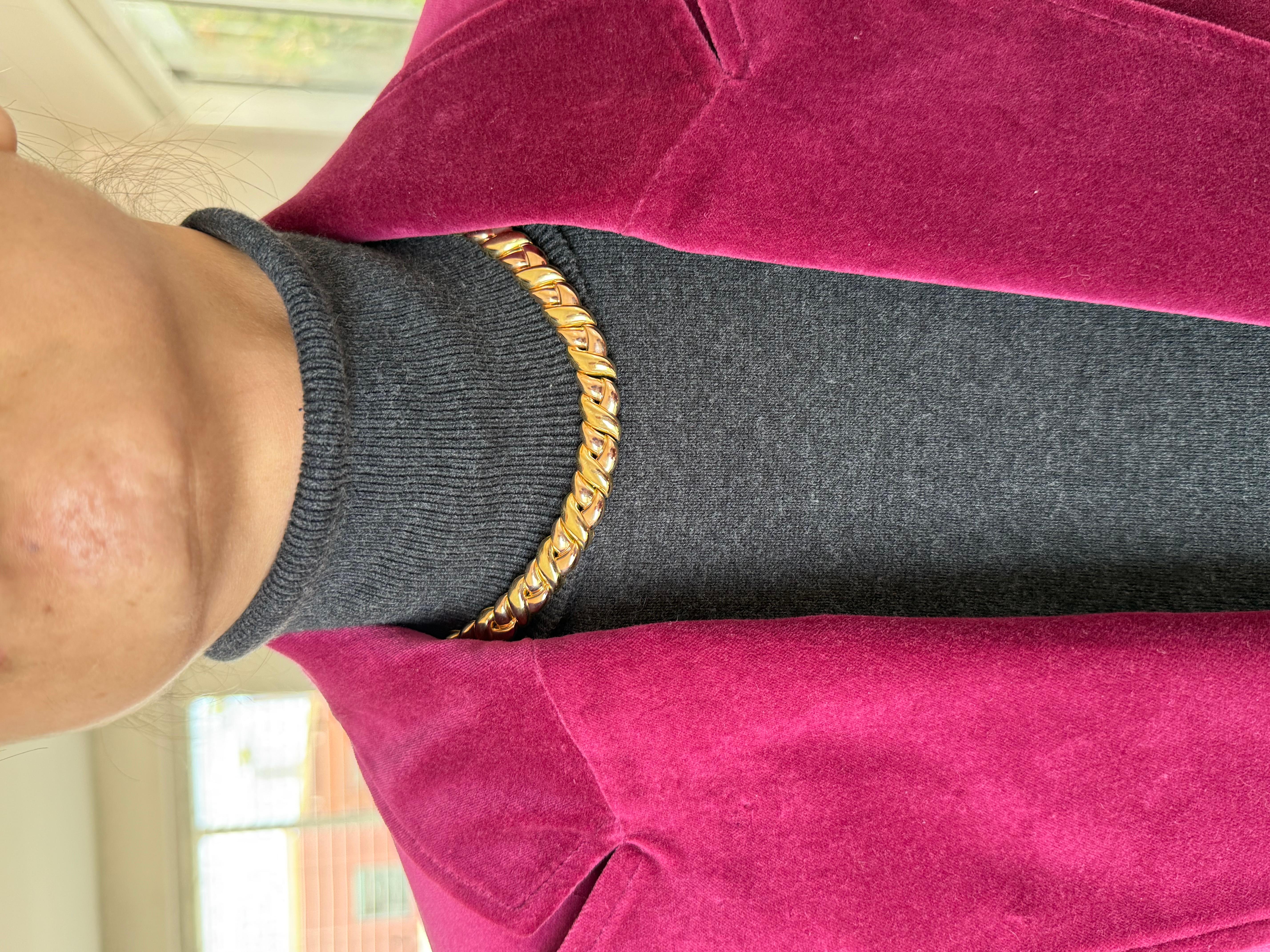 Van Cleef and Arpels Yellow Gold Collar 2