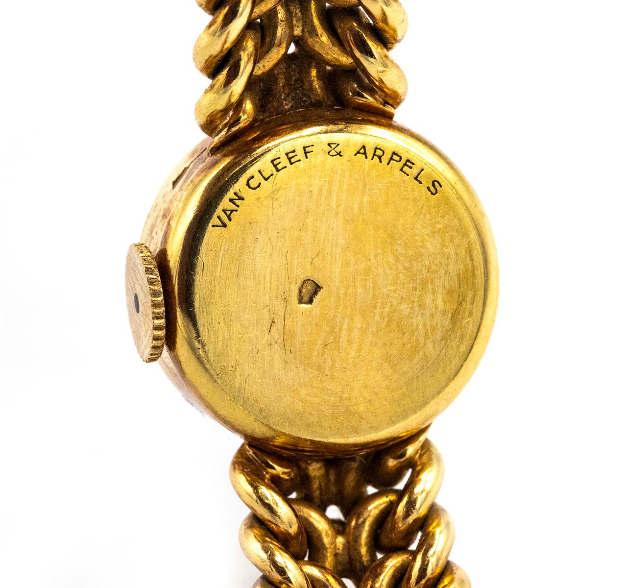 Modern Van Cleef & Arpels Yellow Gold Lapis Dial Ladies Watch, 1960s