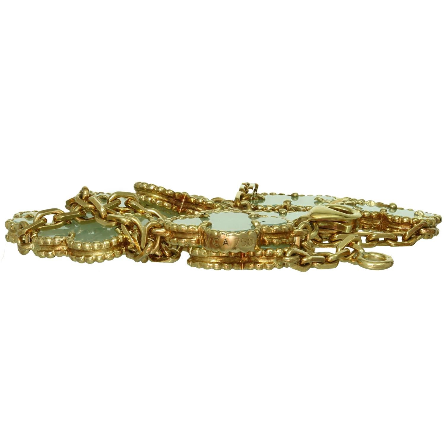 VAN CLEEF & ARPEL Alhambra Halskette mit 10 Motiven aus grüner Jade 18k Gelbgold 3