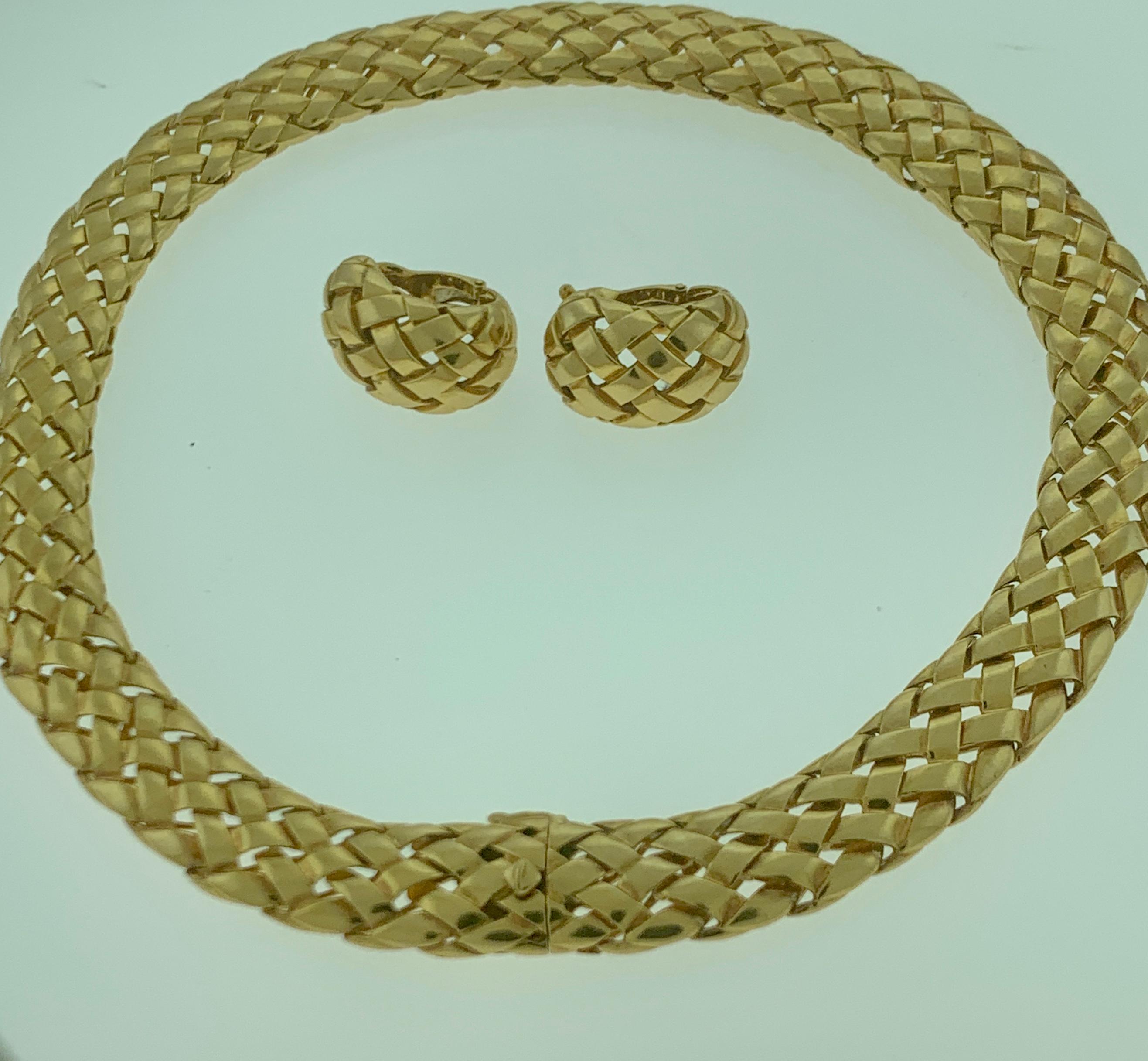 Van Cleef & Arpels Necklace and Earrings Bridal Suite 128 Grams 18k Gold, Estate 9