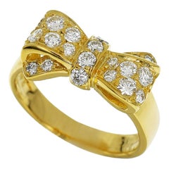 Van Cleef & Arpels 0.48 Carat Diamond 18 Karat Yellow Gold Alice Bow Ribbon Ring