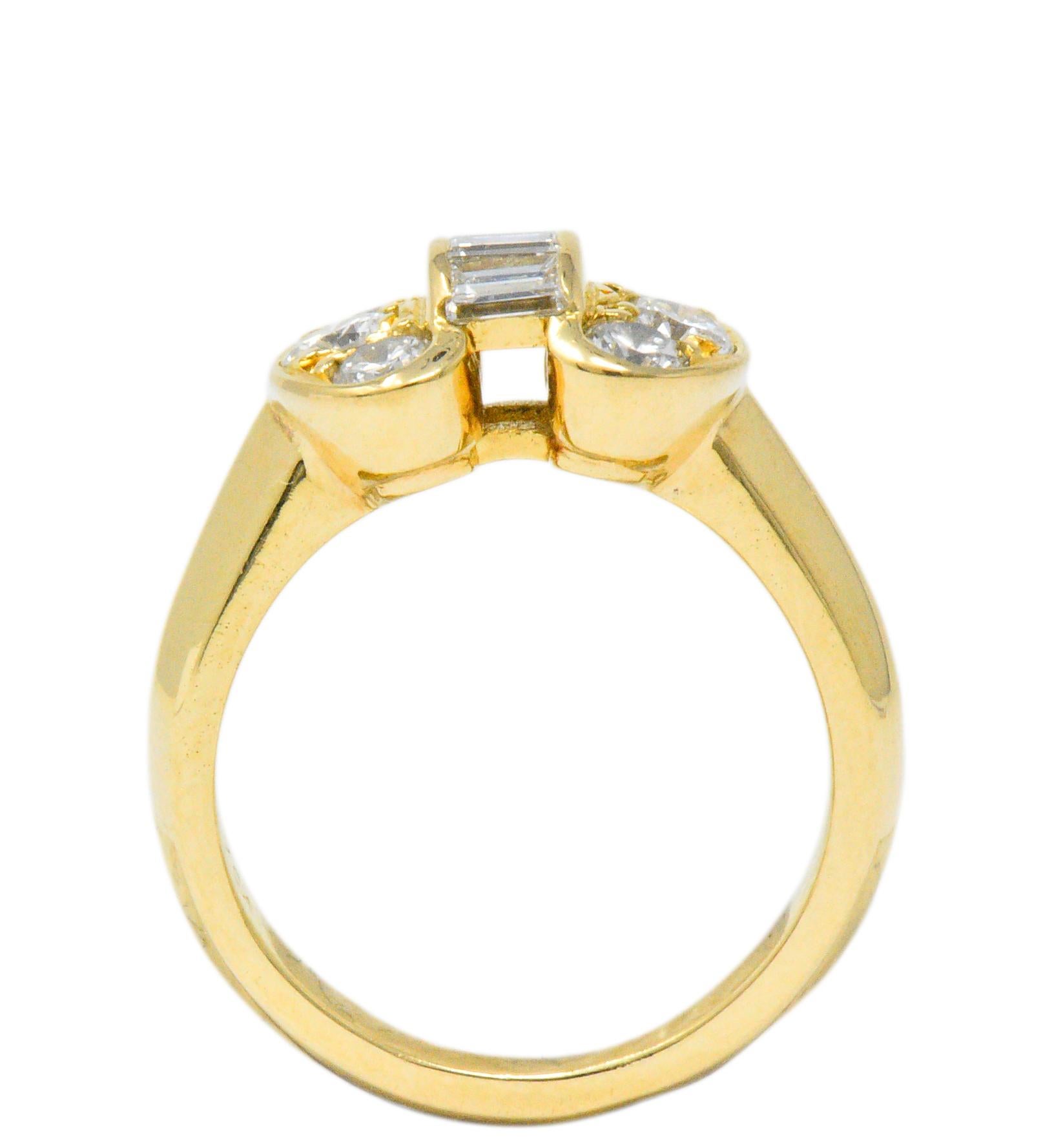 Van Cleef & Arpels 0.60 Carat Diamond 18 Karat Yellow Gold Bow Ring In Excellent Condition In Philadelphia, PA