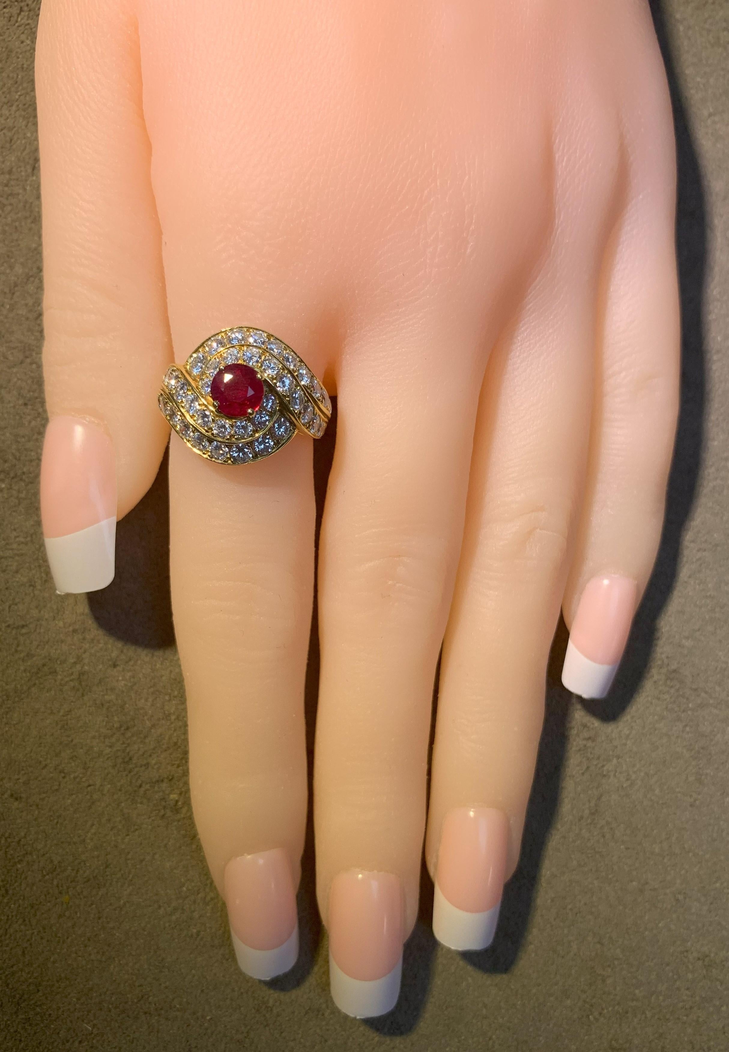 Van Cleef & Arpels 0.95 Ct. Round Center Ruby and 2.10 Ct. Diamond Cocktail Ring For Sale 2