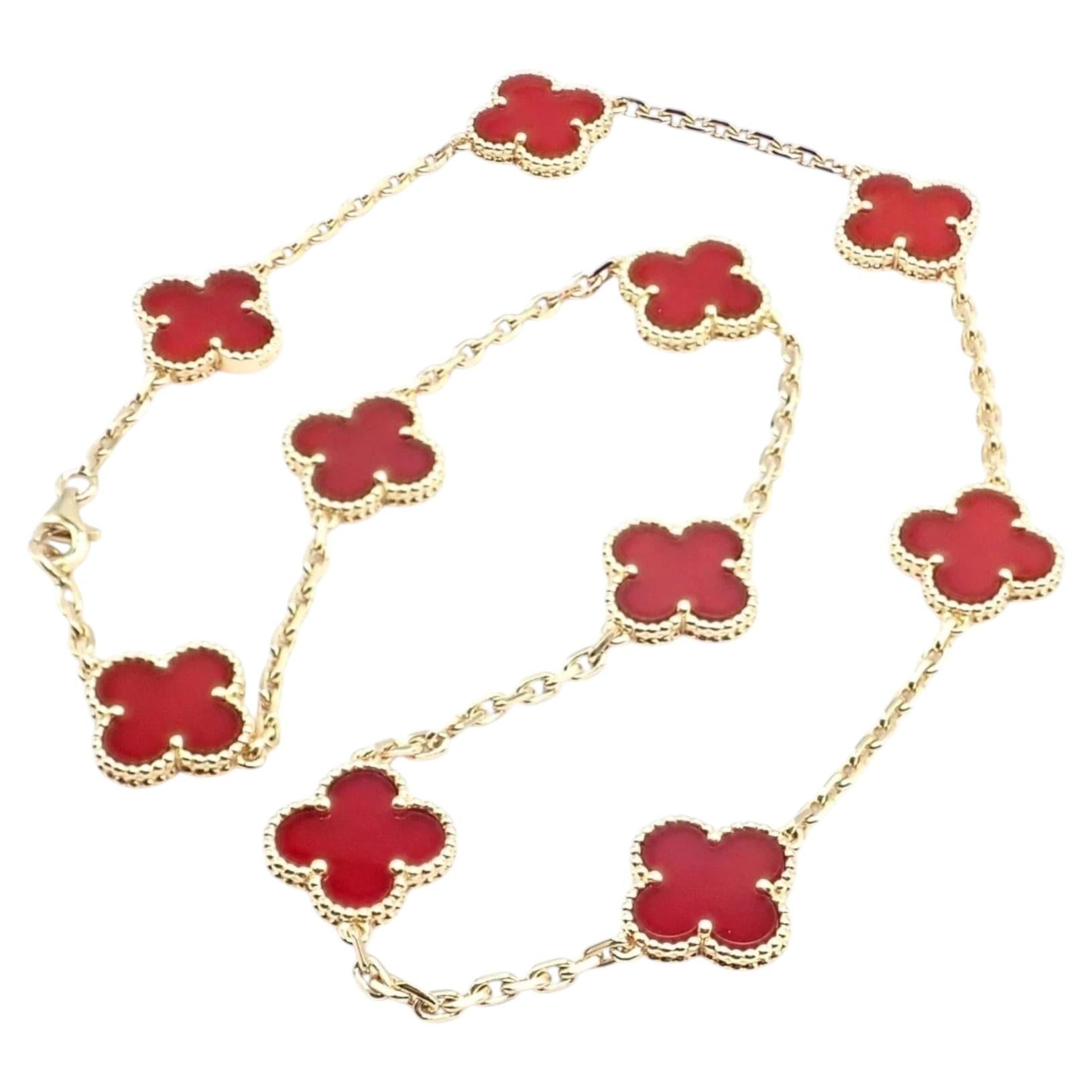 Collar «Alhambra» de Van Cleef & Arpels con 10 motivos, de cornalina y oro amarillo