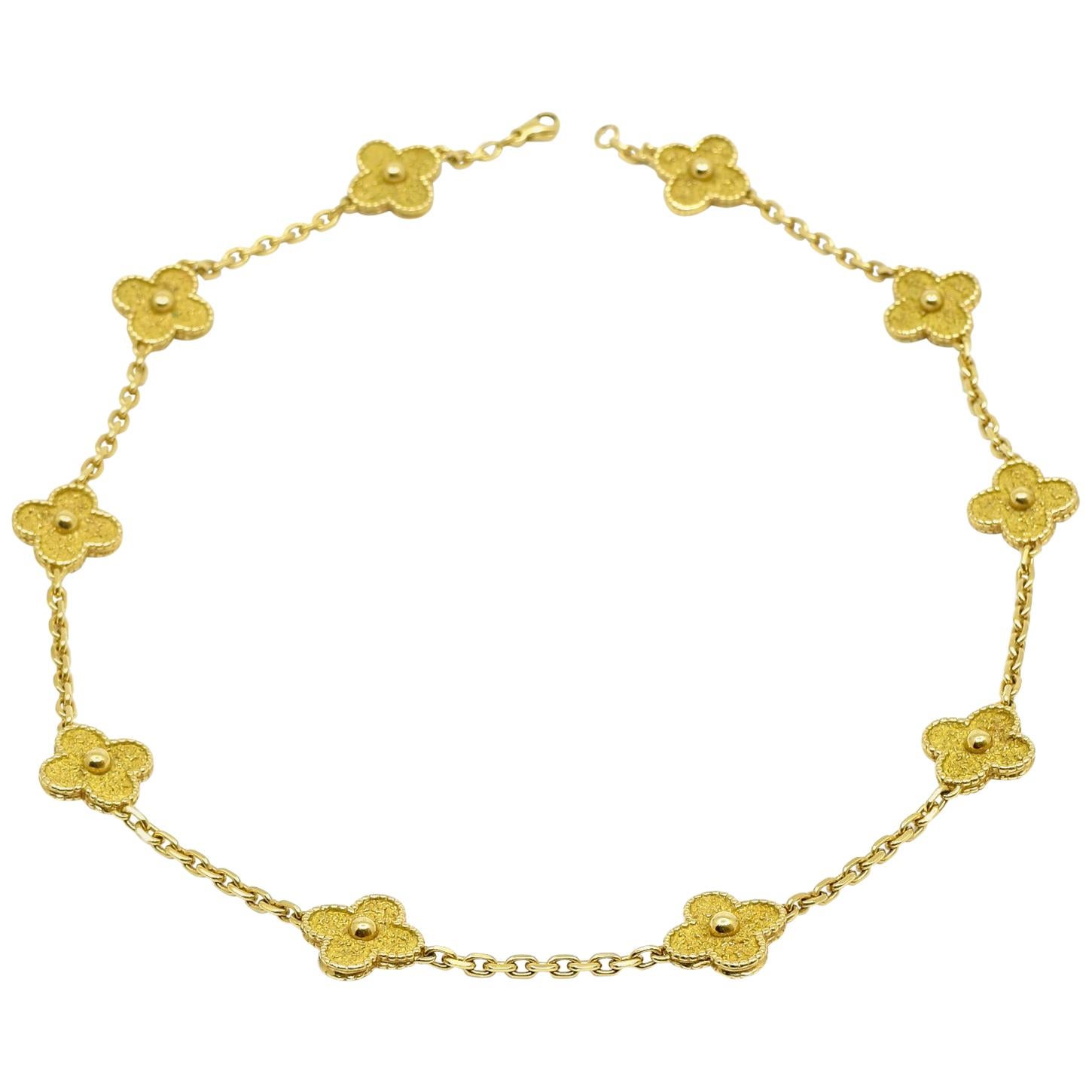 Van Cleef & Arpels 10 motif Vintage Alhambra 18 Karat Yellow Gold Necklace