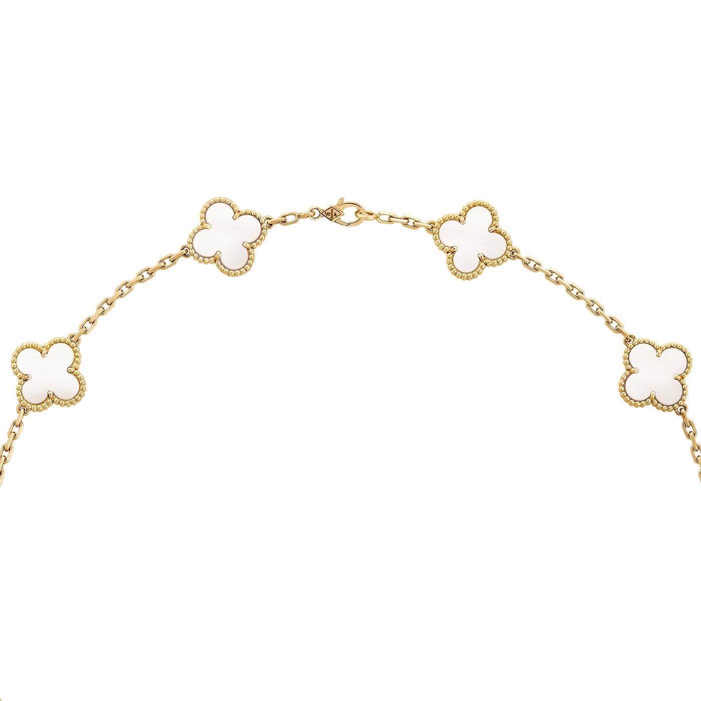 Moderniste Van Cleef & Arpels Collier Alhambra Vintage en or 18K avec 10 motifs en nacre de perles en vente