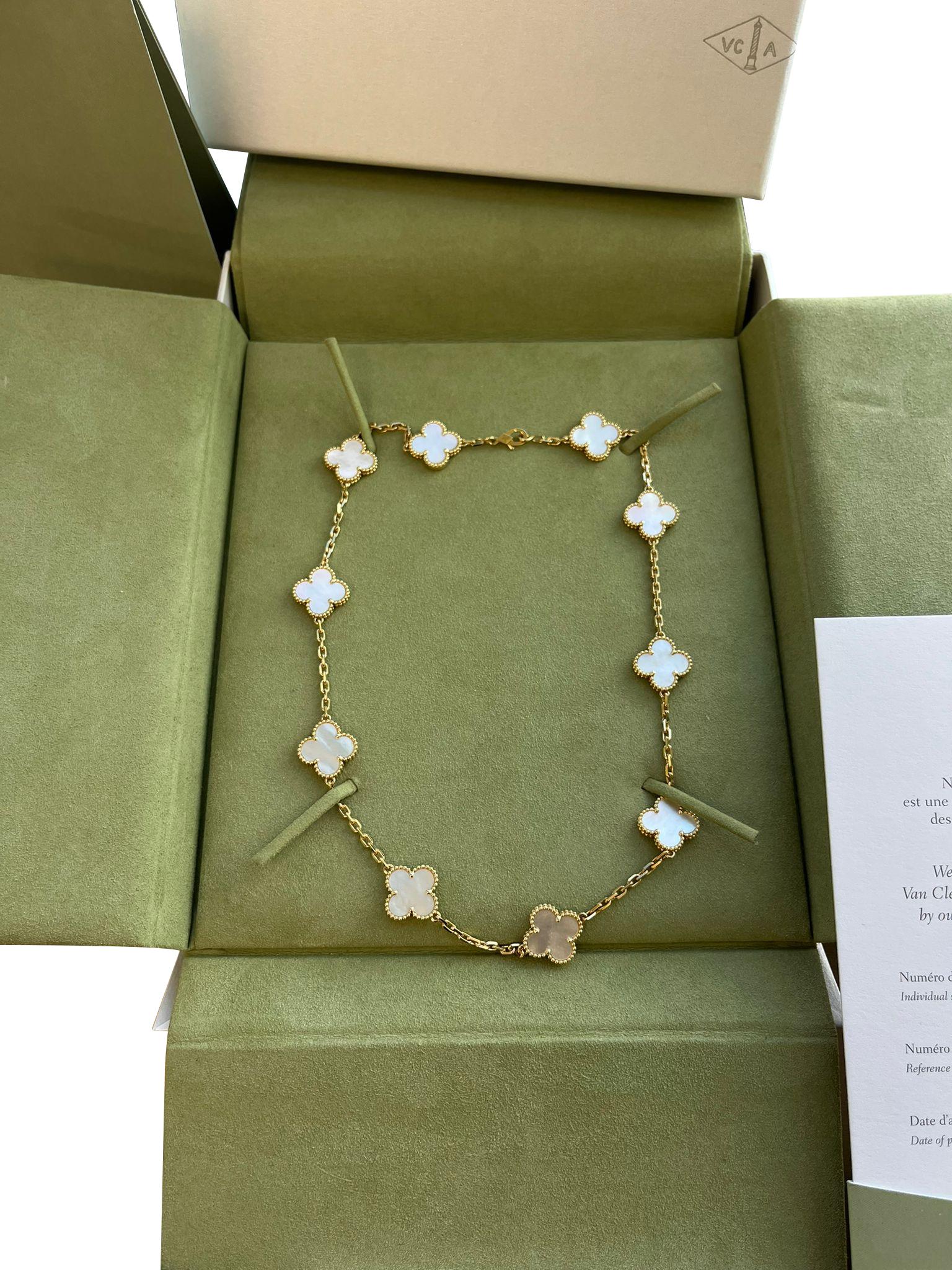 Van Cleef & Arpels 10 Motivi Madre di Perle in Oro 18K Collana Alhambra Vintage in vendita 4