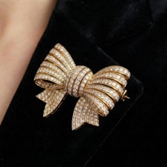 Van Cleef & Arpels 10,00 Karat Diamant 18 Karat Gelbgold Brosche