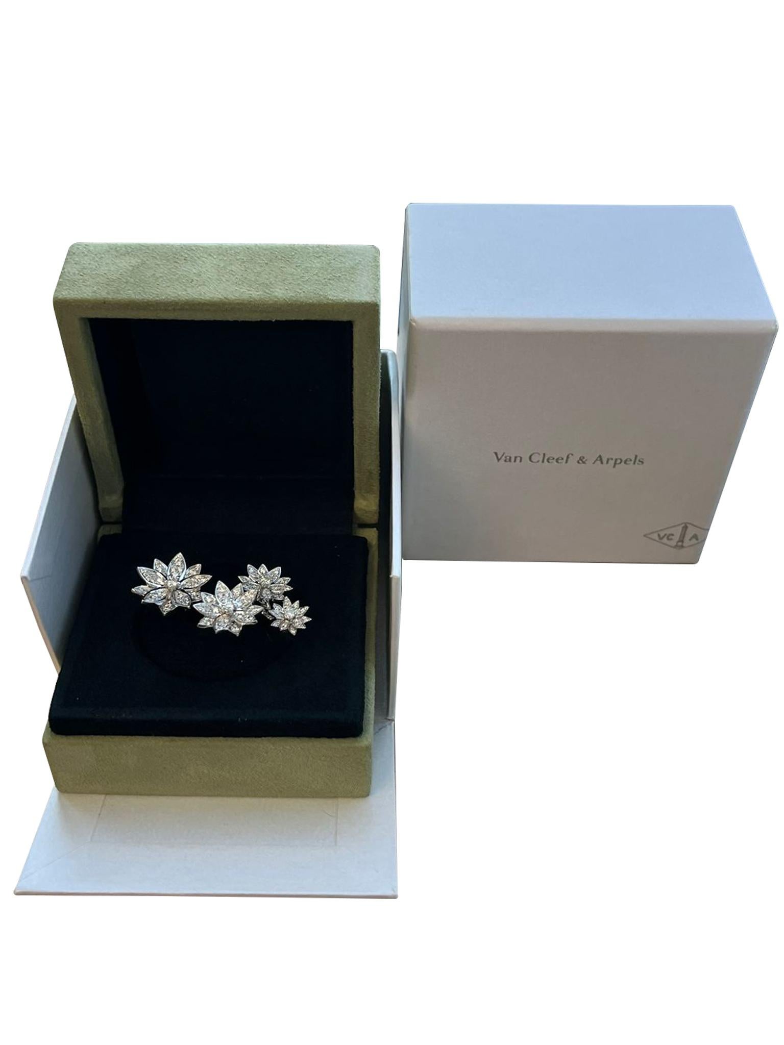 Van Cleef & Arpels 1.18ct Lotus Between the Finger 4 Flowers Ring 18K White Gold For Sale 5