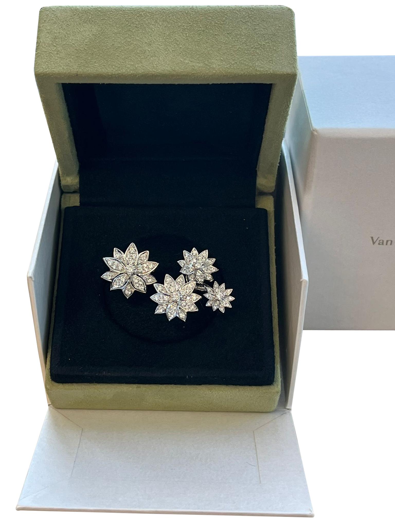 Van Cleef & Arpels 1.18ct Lotus Between the Finger 4 Flowers Ring 18K White Gold For Sale 3