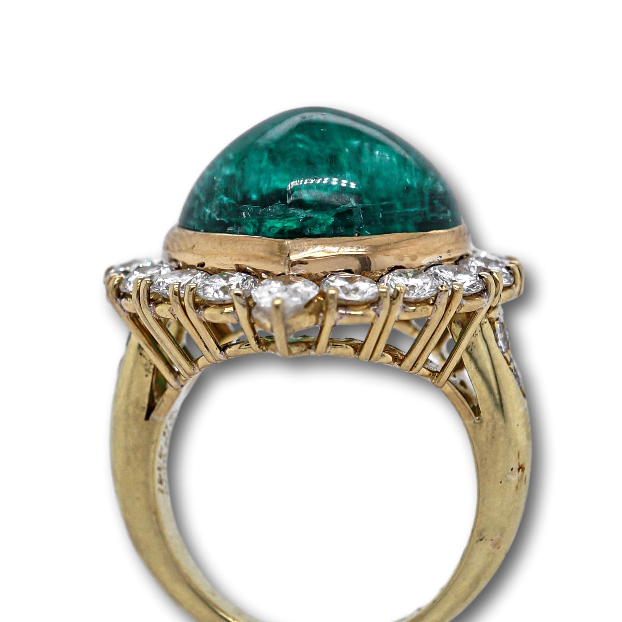 Women's or Men's Van Cleef & Arpels 12.04 Karat Diamond and Emerald Ring