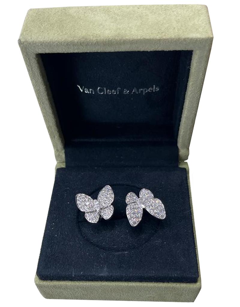 Van Cleef & Arpels 1,67ct Zwei Schmetterlinge zwischen den Fingern 18K Weißgold Ring (Modernistisch) im Angebot