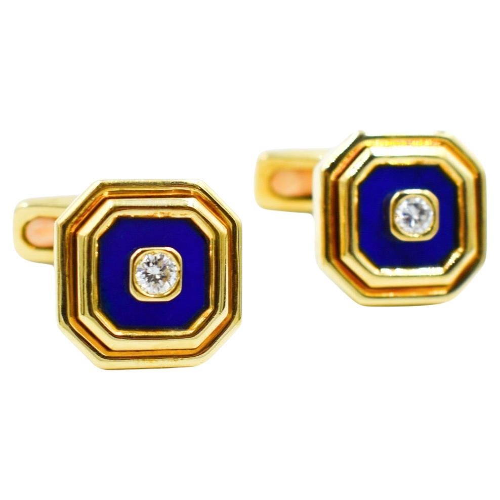 Van Cleef & Arpels 18-Carat Gold Cufflinks with Lapis Lazuli and Diamonds For Sale